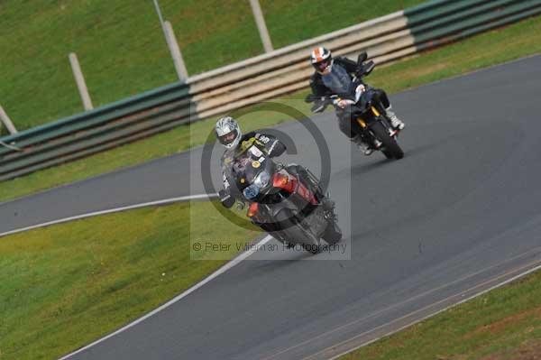 Mallory park Leicestershire;Mallory park photographs;Motorcycle action photographs;Trackday digital images;event digital images;eventdigitalimages;mallory park;no limits trackday;peter wileman photography;trackday;trackday photos