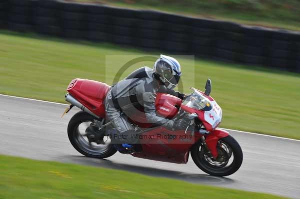 Mallory park Leicestershire;Mallory park photographs;Motorcycle action photographs;Trackday digital images;event digital images;eventdigitalimages;mallory park;no limits trackday;peter wileman photography;trackday;trackday photos