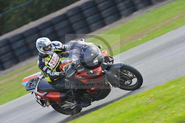 Mallory park Leicestershire;Mallory park photographs;Motorcycle action photographs;Trackday digital images;event digital images;eventdigitalimages;mallory park;no limits trackday;peter wileman photography;trackday;trackday photos