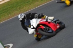 Mallory-park-Leicestershire;Mallory-park-photographs;Motorcycle-action-photographs;Trackday-digital-images;event-digital-images;eventdigitalimages;mallory-park;no-limits-trackday;peter-wileman-photography;trackday;trackday-photos