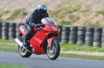 Mallory-park-Leicestershire;Mallory-park-photographs;Motorcycle-action-photographs;Trackday-digital-images;event-digital-images;eventdigitalimages;mallory-park;no-limits-trackday;peter-wileman-photography;trackday;trackday-photos