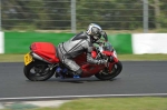 Mallory-park-Leicestershire;Mallory-park-photographs;Motorcycle-action-photographs;Trackday-digital-images;event-digital-images;eventdigitalimages;mallory-park;no-limits-trackday;peter-wileman-photography;trackday;trackday-photos