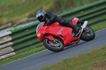 Mallory-park-Leicestershire;Mallory-park-photographs;Motorcycle-action-photographs;Trackday-digital-images;event-digital-images;eventdigitalimages;mallory-park;no-limits-trackday;peter-wileman-photography;trackday;trackday-photos
