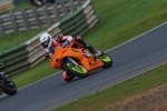 Mallory-park-Leicestershire;Mallory-park-photographs;Motorcycle-action-photographs;Trackday-digital-images;event-digital-images;eventdigitalimages;mallory-park;no-limits-trackday;peter-wileman-photography;trackday;trackday-photos