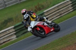 Mallory-park-Leicestershire;Mallory-park-photographs;Motorcycle-action-photographs;Trackday-digital-images;event-digital-images;eventdigitalimages;mallory-park;no-limits-trackday;peter-wileman-photography;trackday;trackday-photos