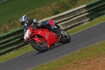 Mallory-park-Leicestershire;Mallory-park-photographs;Motorcycle-action-photographs;Trackday-digital-images;event-digital-images;eventdigitalimages;mallory-park;no-limits-trackday;peter-wileman-photography;trackday;trackday-photos