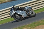 Mallory-park-Leicestershire;Mallory-park-photographs;Motorcycle-action-photographs;event-digital-images;eventdigitalimages;mallory-park;no-limits-trackday;peter-wileman-photography;trackday;trackday-digital-images;trackday-photos
