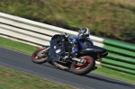 Mallory-park-Leicestershire;Mallory-park-photographs;Motorcycle-action-photographs;event-digital-images;eventdigitalimages;mallory-park;no-limits-trackday;peter-wileman-photography;trackday;trackday-digital-images;trackday-photos