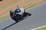 Mallory-park-Leicestershire;Mallory-park-photographs;Motorcycle-action-photographs;event-digital-images;eventdigitalimages;mallory-park;no-limits-trackday;peter-wileman-photography;trackday;trackday-digital-images;trackday-photos