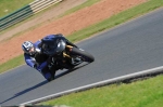 Mallory-park-Leicestershire;Mallory-park-photographs;Motorcycle-action-photographs;event-digital-images;eventdigitalimages;mallory-park;no-limits-trackday;peter-wileman-photography;trackday;trackday-digital-images;trackday-photos