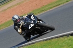Mallory-park-Leicestershire;Mallory-park-photographs;Motorcycle-action-photographs;event-digital-images;eventdigitalimages;mallory-park;no-limits-trackday;peter-wileman-photography;trackday;trackday-digital-images;trackday-photos