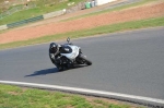 Mallory-park-Leicestershire;Mallory-park-photographs;Motorcycle-action-photographs;event-digital-images;eventdigitalimages;mallory-park;no-limits-trackday;peter-wileman-photography;trackday;trackday-digital-images;trackday-photos