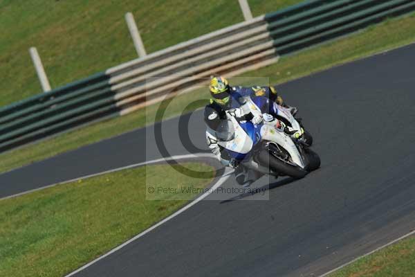 Mallory park Leicestershire;Mallory park photographs;Motorcycle action photographs;event digital images;eventdigitalimages;mallory park;no limits trackday;peter wileman photography;trackday;trackday digital images;trackday photos