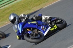 Mallory-park-Leicestershire;Mallory-park-photographs;Motorcycle-action-photographs;event-digital-images;eventdigitalimages;mallory-park;no-limits-trackday;peter-wileman-photography;trackday;trackday-digital-images;trackday-photos