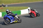 Mallory-park-Leicestershire;Mallory-park-photographs;Motorcycle-action-photographs;event-digital-images;eventdigitalimages;mallory-park;no-limits-trackday;peter-wileman-photography;trackday;trackday-digital-images;trackday-photos
