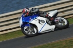 Mallory-park-Leicestershire;Mallory-park-photographs;Motorcycle-action-photographs;event-digital-images;eventdigitalimages;mallory-park;no-limits-trackday;peter-wileman-photography;trackday;trackday-digital-images;trackday-photos