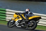 Mallory-park-Leicestershire;Mallory-park-photographs;Motorcycle-action-photographs;event-digital-images;eventdigitalimages;mallory-park;no-limits-trackday;peter-wileman-photography;trackday;trackday-digital-images;trackday-photos