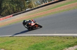 Mallory-park-Leicestershire;Mallory-park-photographs;Motorcycle-action-photographs;event-digital-images;eventdigitalimages;mallory-park;no-limits-trackday;peter-wileman-photography;trackday;trackday-digital-images;trackday-photos