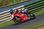 Mallory-park-Leicestershire;Mallory-park-photographs;Motorcycle-action-photographs;event-digital-images;eventdigitalimages;mallory-park;no-limits-trackday;peter-wileman-photography;trackday;trackday-digital-images;trackday-photos