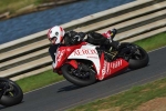 Mallory-park-Leicestershire;Mallory-park-photographs;Motorcycle-action-photographs;event-digital-images;eventdigitalimages;mallory-park;no-limits-trackday;peter-wileman-photography;trackday;trackday-digital-images;trackday-photos