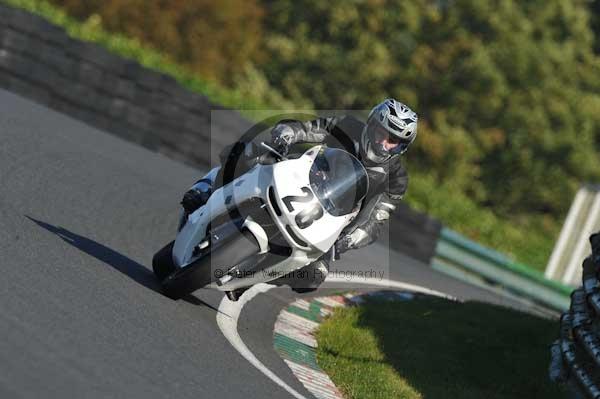 Mallory park Leicestershire;Mallory park photographs;Motorcycle action photographs;event digital images;eventdigitalimages;mallory park;no limits trackday;peter wileman photography;trackday;trackday digital images;trackday photos