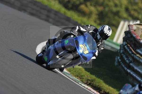 Mallory park Leicestershire;Mallory park photographs;Motorcycle action photographs;event digital images;eventdigitalimages;mallory park;no limits trackday;peter wileman photography;trackday;trackday digital images;trackday photos