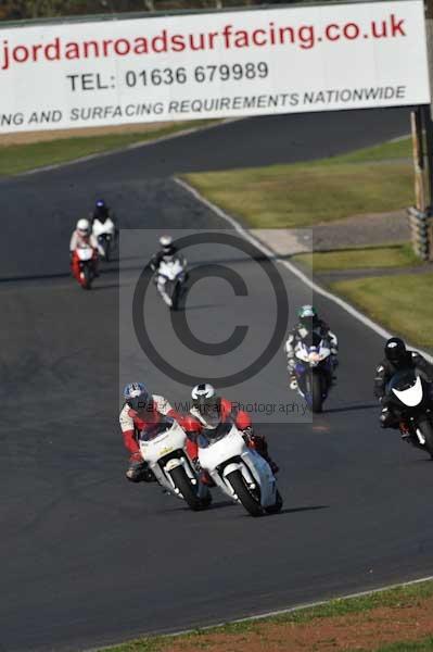 Mallory park Leicestershire;Mallory park photographs;Motorcycle action photographs;event digital images;eventdigitalimages;mallory park;no limits trackday;peter wileman photography;trackday;trackday digital images;trackday photos