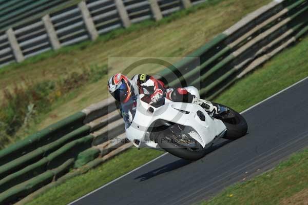 Mallory park Leicestershire;Mallory park photographs;Motorcycle action photographs;event digital images;eventdigitalimages;mallory park;no limits trackday;peter wileman photography;trackday;trackday digital images;trackday photos
