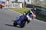 Mallory-park-Leicestershire;Mallory-park-photographs;Motorcycle-action-photographs;event-digital-images;eventdigitalimages;mallory-park;no-limits-trackday;peter-wileman-photography;trackday;trackday-digital-images;trackday-photos