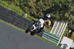 Mallory-park-Leicestershire;Mallory-park-photographs;Motorcycle-action-photographs;event-digital-images;eventdigitalimages;mallory-park;no-limits-trackday;peter-wileman-photography;trackday;trackday-digital-images;trackday-photos