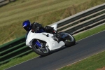 Mallory-park-Leicestershire;Mallory-park-photographs;Motorcycle-action-photographs;event-digital-images;eventdigitalimages;mallory-park;no-limits-trackday;peter-wileman-photography;trackday;trackday-digital-images;trackday-photos