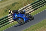 Mallory-park-Leicestershire;Mallory-park-photographs;Motorcycle-action-photographs;event-digital-images;eventdigitalimages;mallory-park;no-limits-trackday;peter-wileman-photography;trackday;trackday-digital-images;trackday-photos