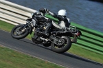 Mallory-park-Leicestershire;Mallory-park-photographs;Motorcycle-action-photographs;event-digital-images;eventdigitalimages;mallory-park;no-limits-trackday;peter-wileman-photography;trackday;trackday-digital-images;trackday-photos