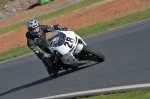 Mallory-park-Leicestershire;Mallory-park-photographs;Motorcycle-action-photographs;event-digital-images;eventdigitalimages;mallory-park;no-limits-trackday;peter-wileman-photography;trackday;trackday-digital-images;trackday-photos