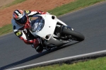Mallory-park-Leicestershire;Mallory-park-photographs;Motorcycle-action-photographs;event-digital-images;eventdigitalimages;mallory-park;no-limits-trackday;peter-wileman-photography;trackday;trackday-digital-images;trackday-photos