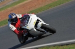 Mallory-park-Leicestershire;Mallory-park-photographs;Motorcycle-action-photographs;event-digital-images;eventdigitalimages;mallory-park;no-limits-trackday;peter-wileman-photography;trackday;trackday-digital-images;trackday-photos