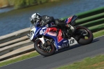 Mallory-park-Leicestershire;Mallory-park-photographs;Motorcycle-action-photographs;event-digital-images;eventdigitalimages;mallory-park;no-limits-trackday;peter-wileman-photography;trackday;trackday-digital-images;trackday-photos