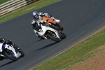 Mallory-park-Leicestershire;Mallory-park-photographs;Motorcycle-action-photographs;event-digital-images;eventdigitalimages;mallory-park;no-limits-trackday;peter-wileman-photography;trackday;trackday-digital-images;trackday-photos