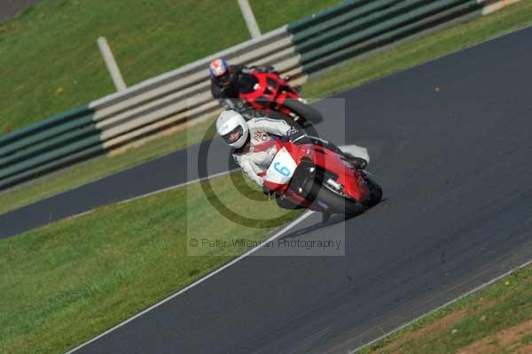 Mallory park Leicestershire;Mallory park photographs;Motorcycle action photographs;event digital images;eventdigitalimages;mallory park;no limits trackday;peter wileman photography;trackday;trackday digital images;trackday photos
