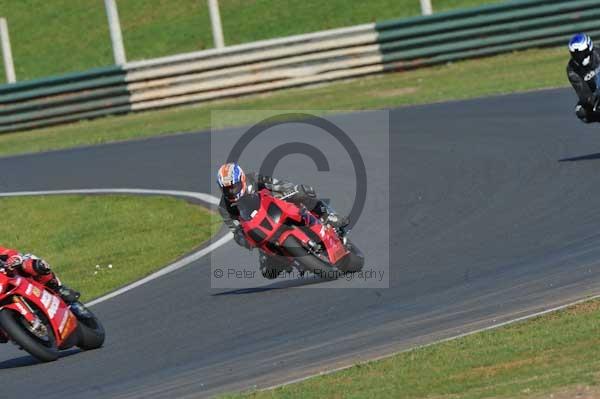 Mallory park Leicestershire;Mallory park photographs;Motorcycle action photographs;event digital images;eventdigitalimages;mallory park;no limits trackday;peter wileman photography;trackday;trackday digital images;trackday photos