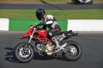Mallory-park-Leicestershire;Mallory-park-photographs;Motorcycle-action-photographs;event-digital-images;eventdigitalimages;mallory-park;no-limits-trackday;peter-wileman-photography;trackday;trackday-digital-images;trackday-photos