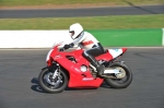 Mallory-park-Leicestershire;Mallory-park-photographs;Motorcycle-action-photographs;event-digital-images;eventdigitalimages;mallory-park;no-limits-trackday;peter-wileman-photography;trackday;trackday-digital-images;trackday-photos