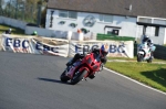 Mallory-park-Leicestershire;Mallory-park-photographs;Motorcycle-action-photographs;event-digital-images;eventdigitalimages;mallory-park;no-limits-trackday;peter-wileman-photography;trackday;trackday-digital-images;trackday-photos