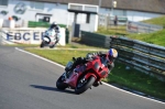 Mallory-park-Leicestershire;Mallory-park-photographs;Motorcycle-action-photographs;event-digital-images;eventdigitalimages;mallory-park;no-limits-trackday;peter-wileman-photography;trackday;trackday-digital-images;trackday-photos