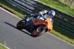 Mallory-park-Leicestershire;Mallory-park-photographs;Motorcycle-action-photographs;event-digital-images;eventdigitalimages;mallory-park;no-limits-trackday;peter-wileman-photography;trackday;trackday-digital-images;trackday-photos