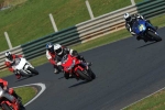Mallory-park-Leicestershire;Mallory-park-photographs;Motorcycle-action-photographs;event-digital-images;eventdigitalimages;mallory-park;no-limits-trackday;peter-wileman-photography;trackday;trackday-digital-images;trackday-photos
