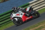 Mallory-park-Leicestershire;Mallory-park-photographs;Motorcycle-action-photographs;event-digital-images;eventdigitalimages;mallory-park;no-limits-trackday;peter-wileman-photography;trackday;trackday-digital-images;trackday-photos