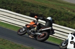Mallory-park-Leicestershire;Mallory-park-photographs;Motorcycle-action-photographs;event-digital-images;eventdigitalimages;mallory-park;no-limits-trackday;peter-wileman-photography;trackday;trackday-digital-images;trackday-photos