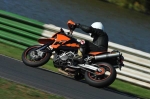 Mallory-park-Leicestershire;Mallory-park-photographs;Motorcycle-action-photographs;event-digital-images;eventdigitalimages;mallory-park;no-limits-trackday;peter-wileman-photography;trackday;trackday-digital-images;trackday-photos