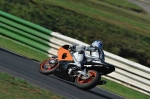 Mallory-park-Leicestershire;Mallory-park-photographs;Motorcycle-action-photographs;event-digital-images;eventdigitalimages;mallory-park;no-limits-trackday;peter-wileman-photography;trackday;trackday-digital-images;trackday-photos